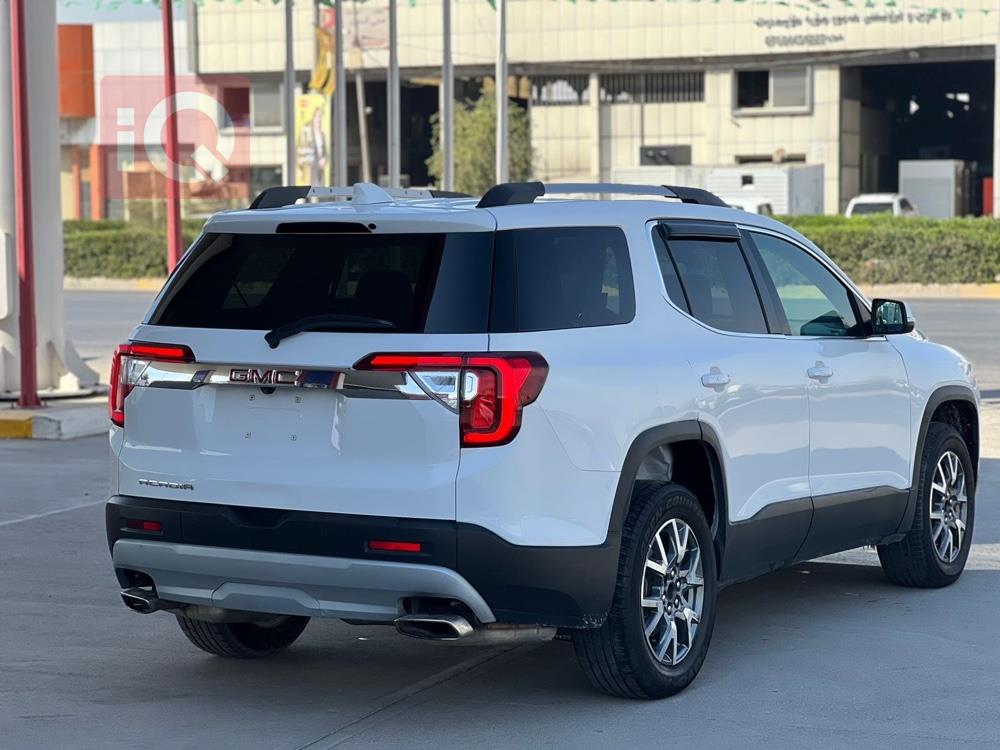 GMC Acadia